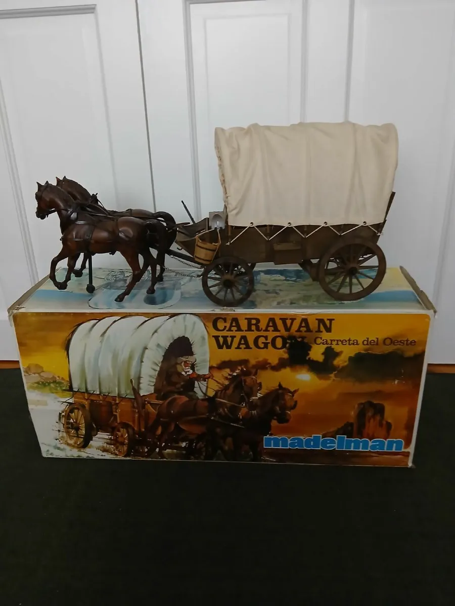 Madelman cowboy wagon with 2 Horses