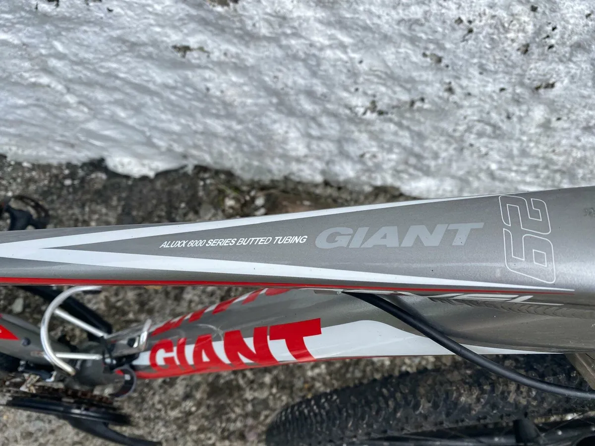 Mountain bike - Image 3