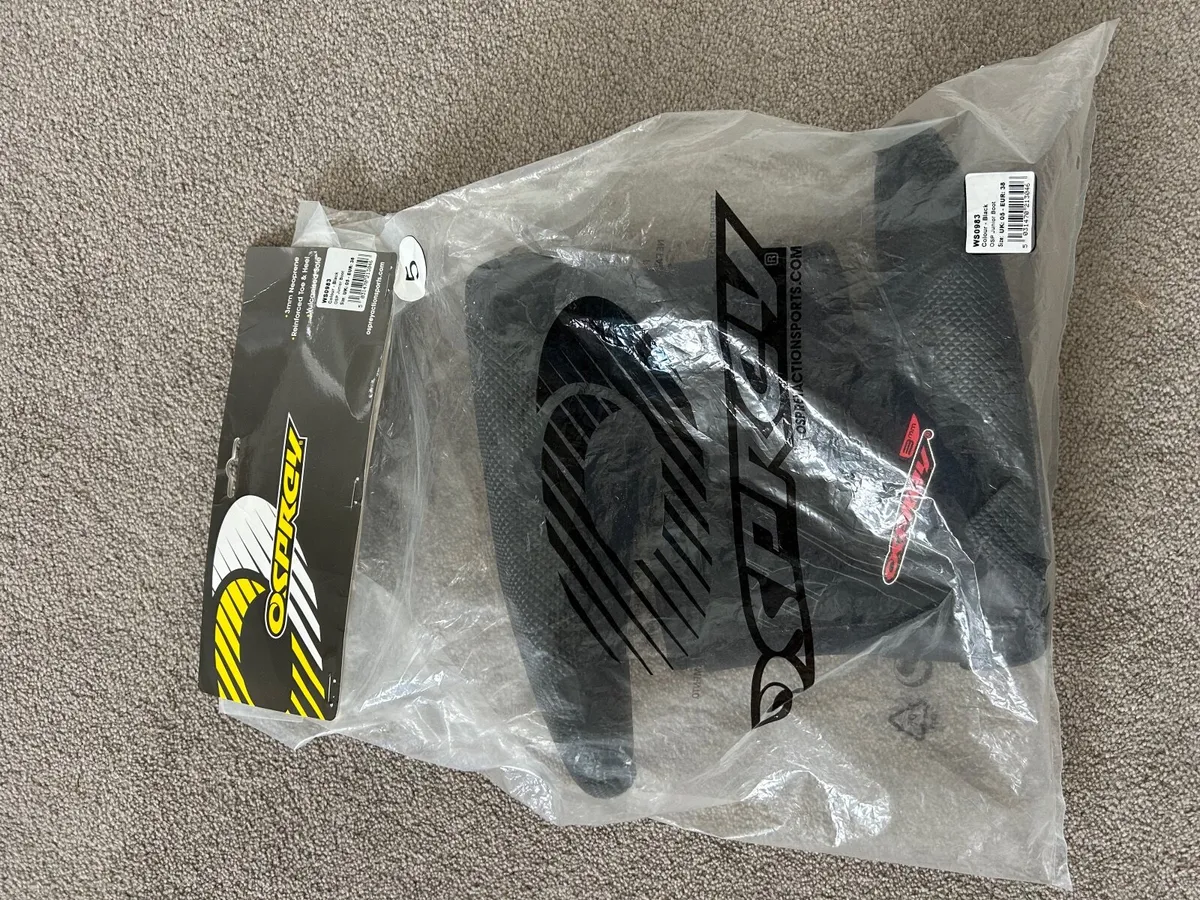 Osprey neoprene boots - Image 2