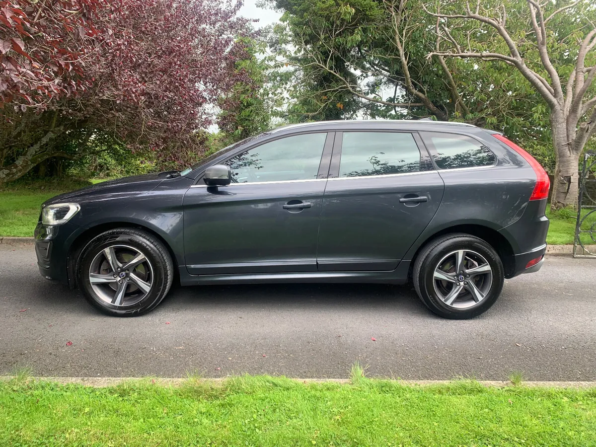 Volvo XC60 2016 R-DESIGN AUTO - Image 3