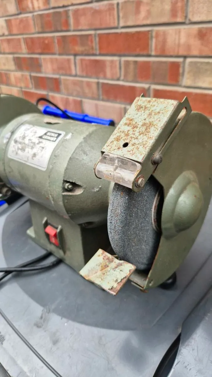 Bench grinder - Image 2