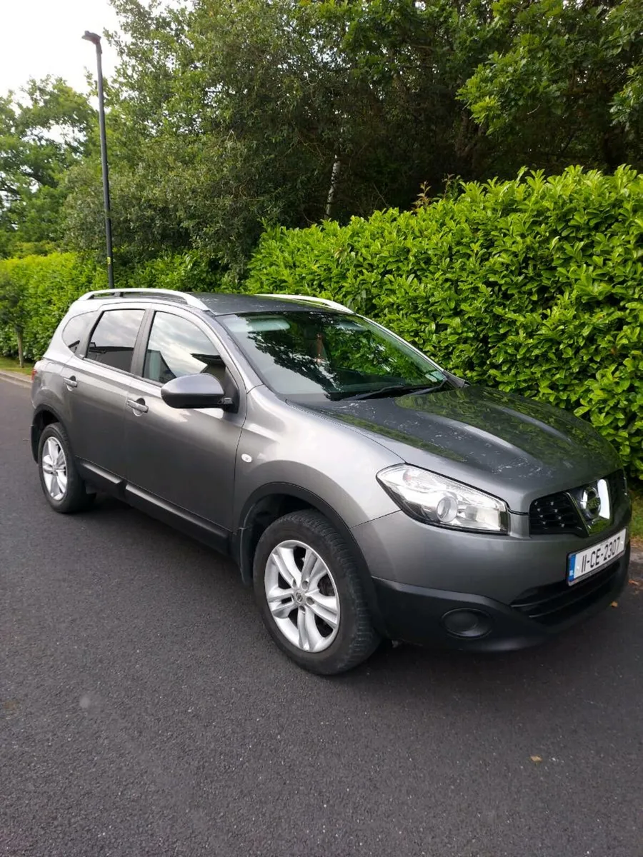 Nissan Qashqai +2,  7 seats - Image 1