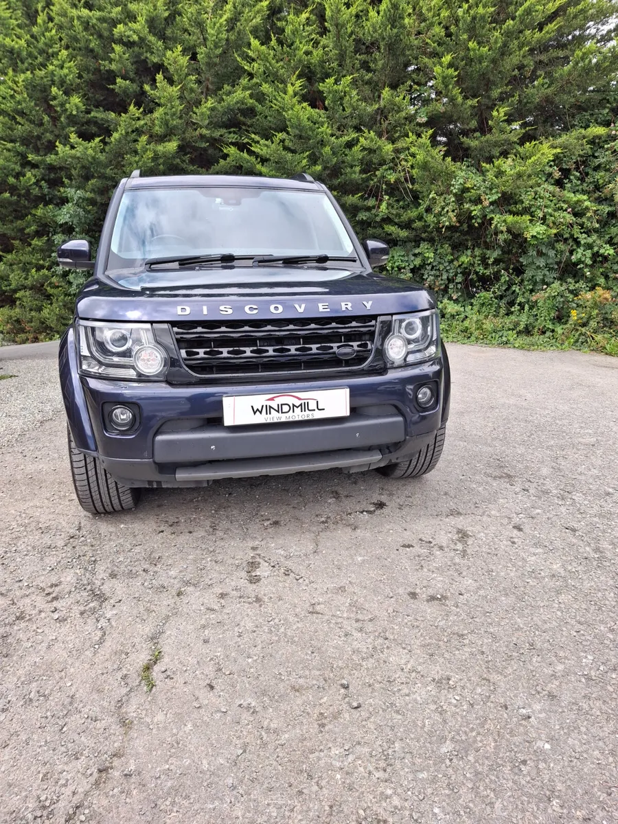 LAND ROVER DISCOVERY 3.0 SDV6 SE 5DR 2015(15) - Image 4