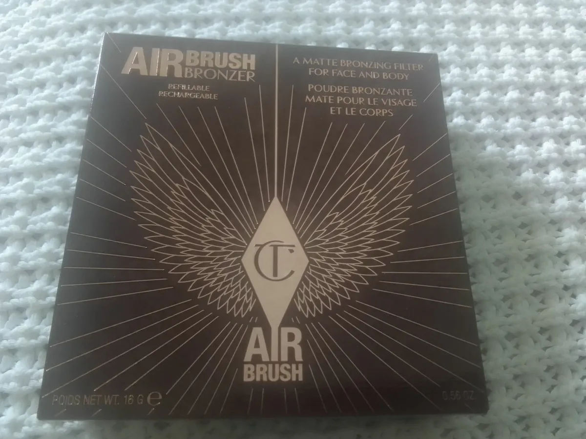 CHARLOTTE TILBURY AIRBRUSH BRONZER  BRAND NEW - Image 1