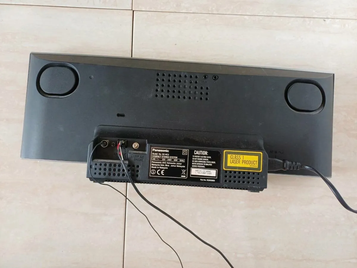 Panasonic iDOC. CD player am fm radio - Image 3