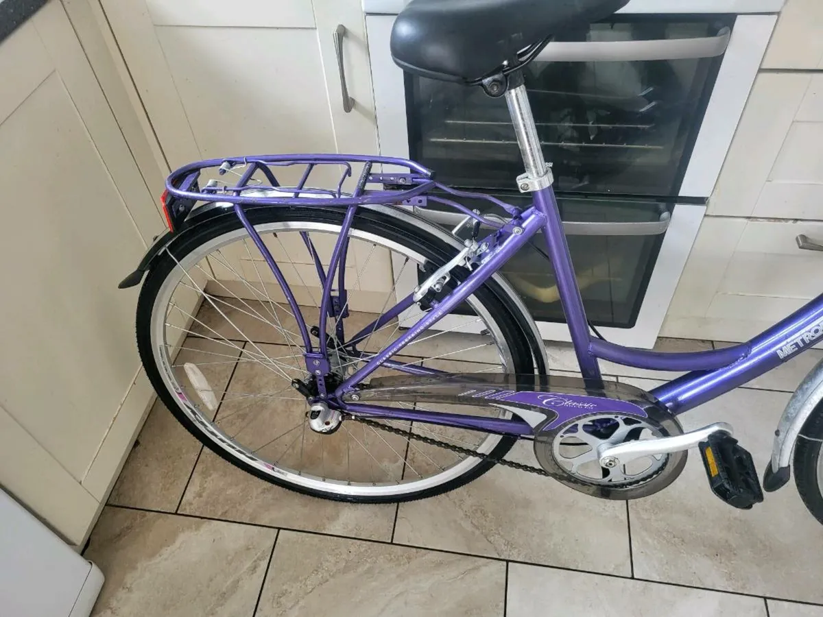 Ladies bike - Image 2