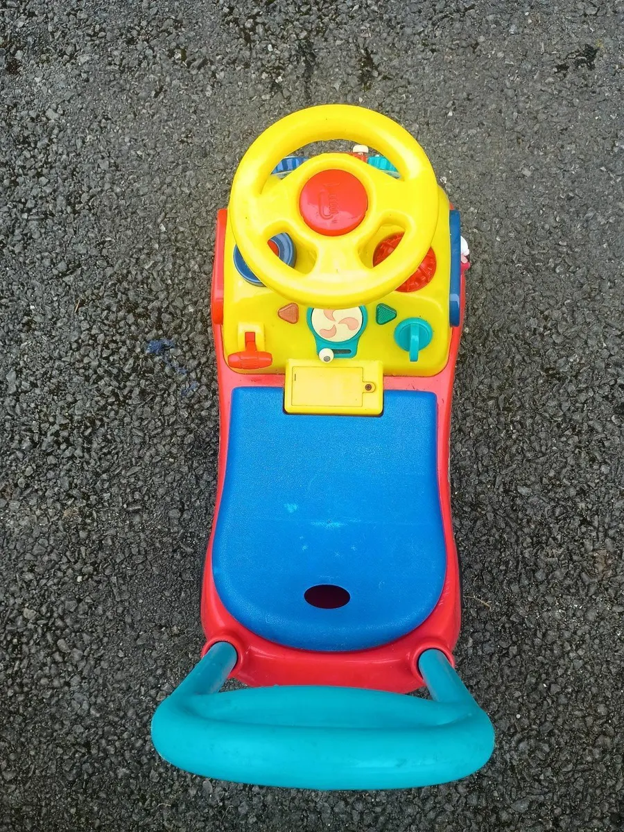 Babys Micky mouse vehicle - Image 1