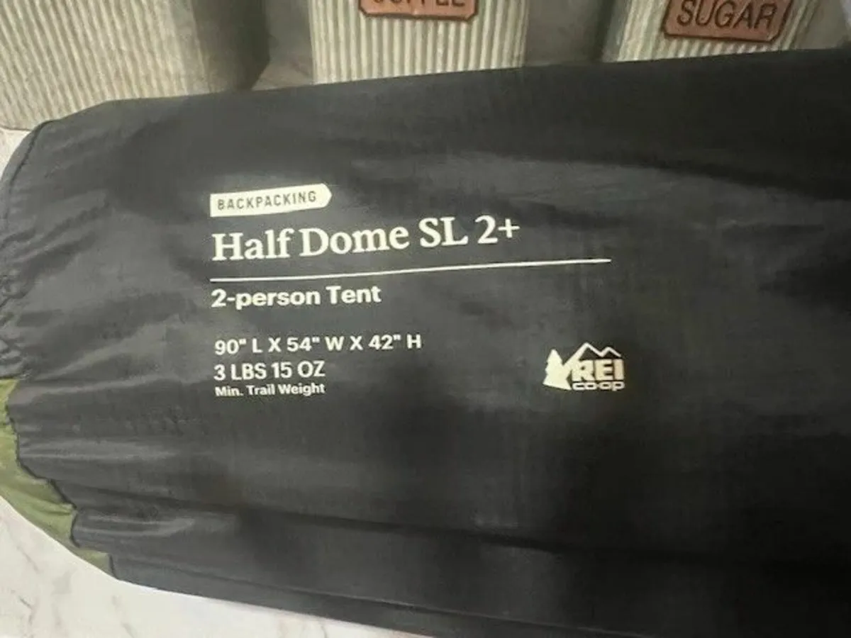 REI Half Dome SL 2+ Backpacking camping Tent 2 Per - Image 2