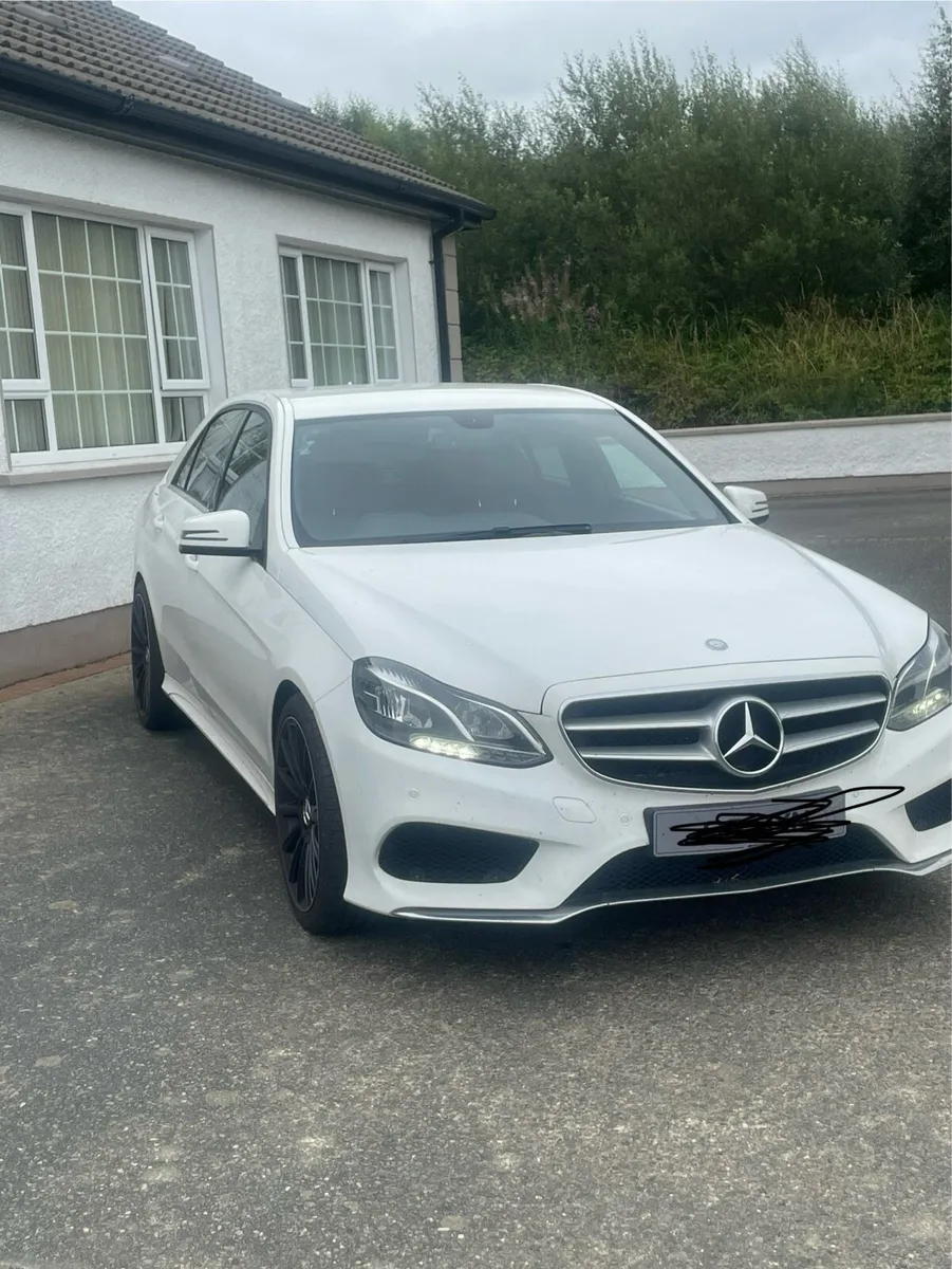 Car - Image 1