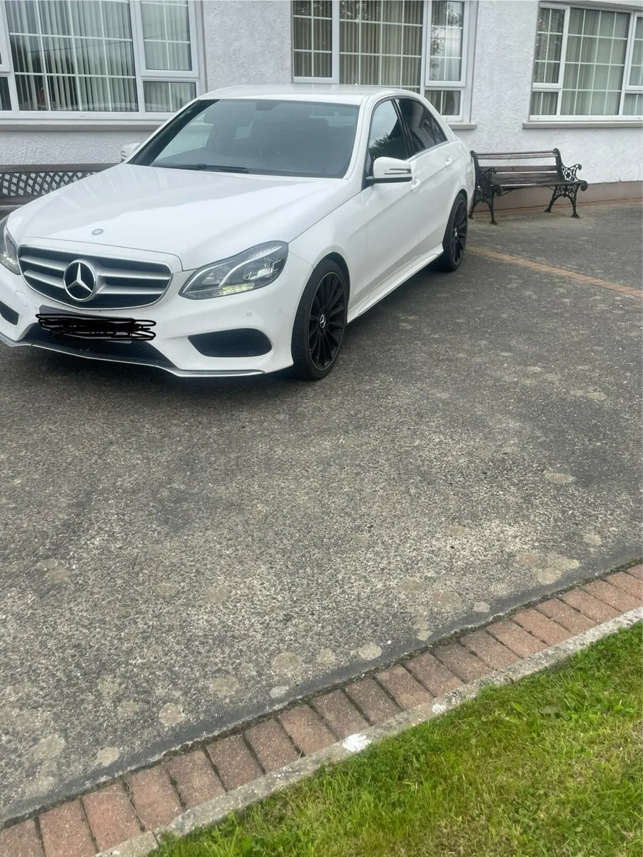 Car - Image 2
