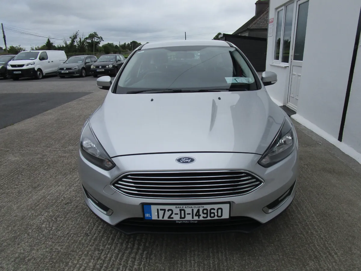 Ford Focus 2017 - Image 2