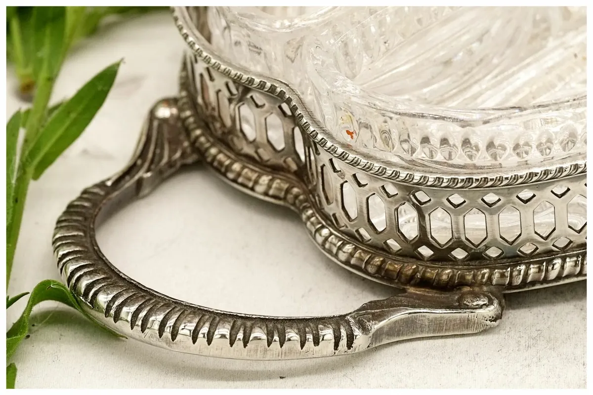 Sheffield Silver Plated Tray Crystal Serving DIsh - Image 3