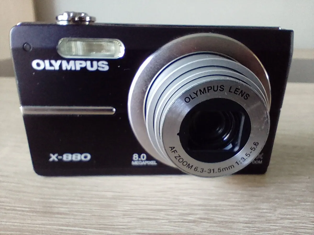 Olympus X-880  Digital Camera - Image 2