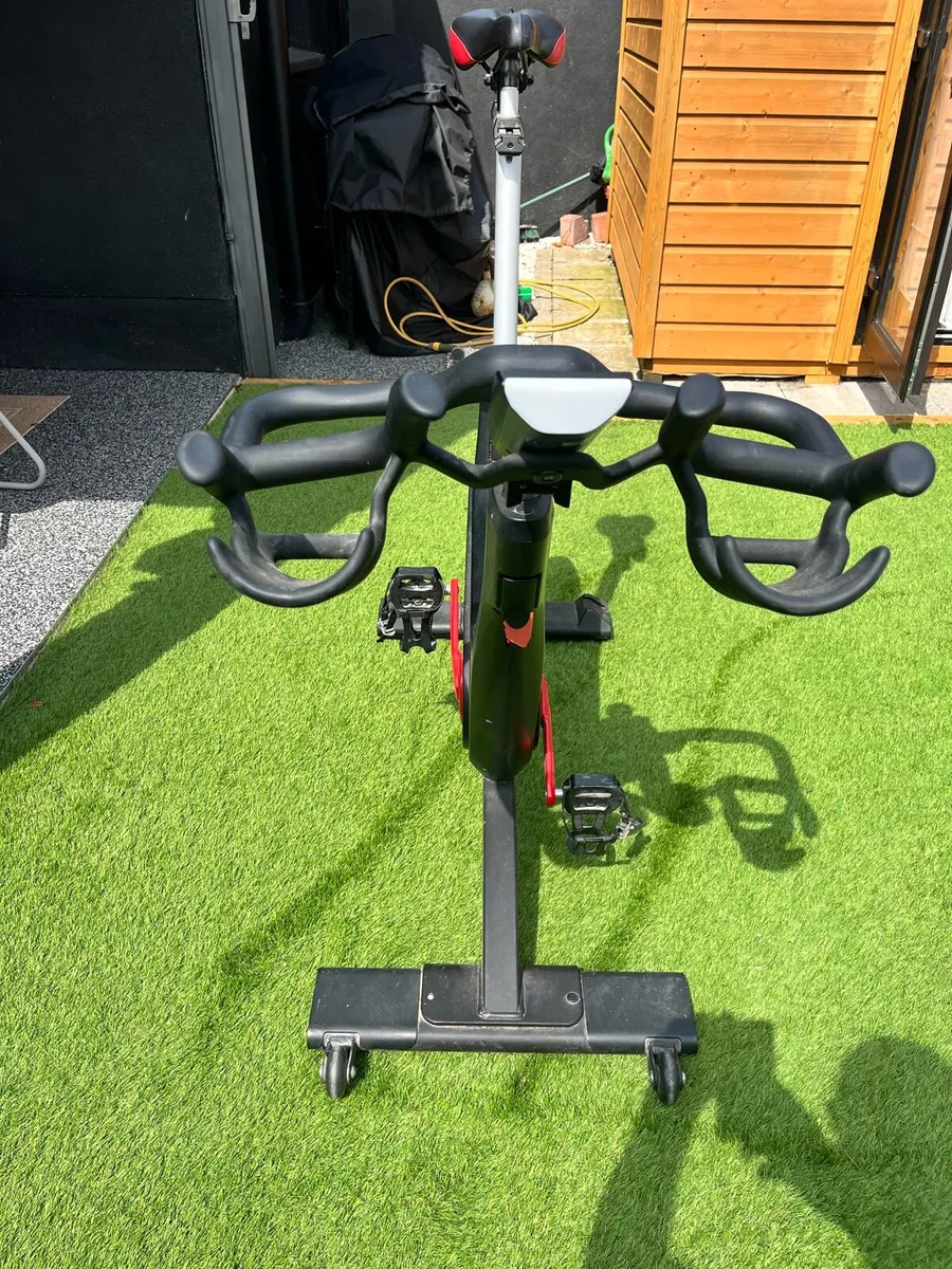 Tomahawk IC7 indoor cycle bike - Image 2