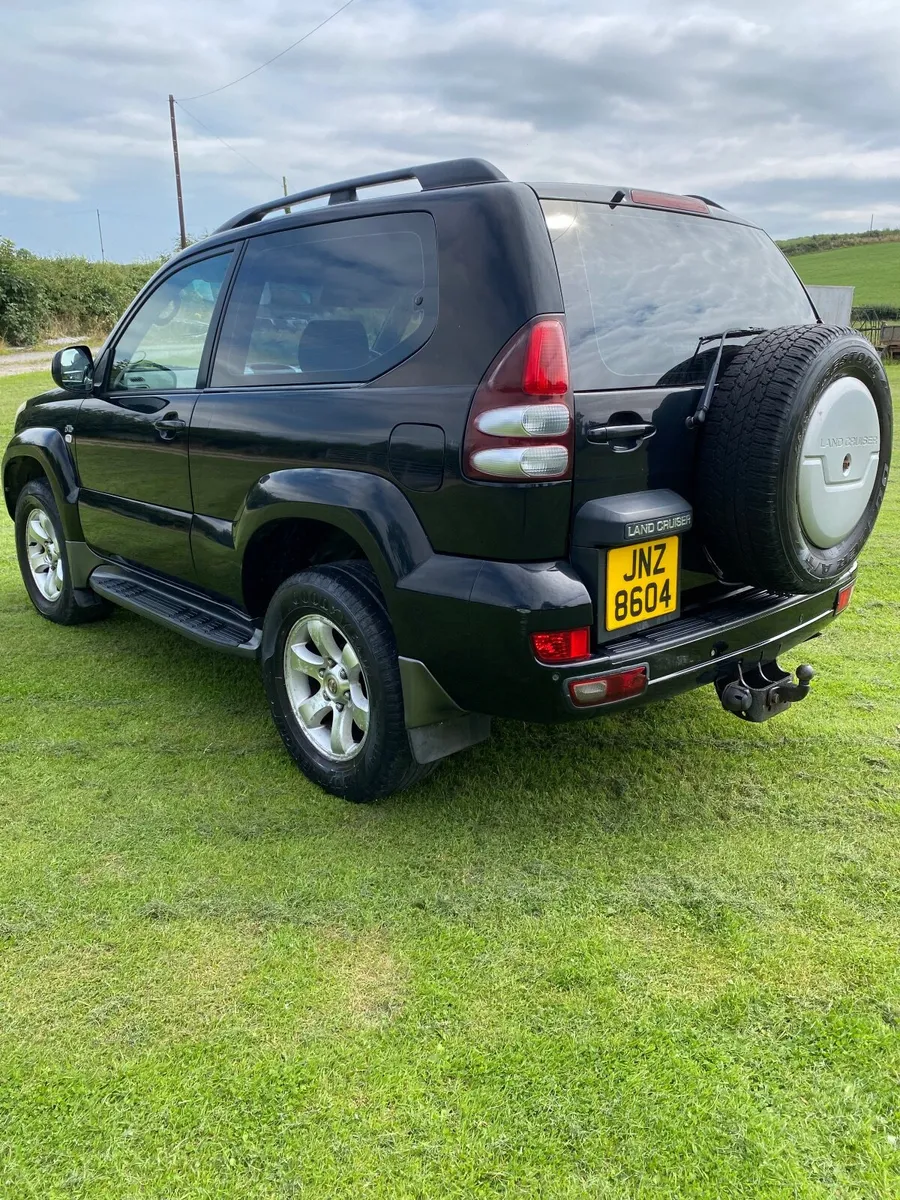 Toyota Land Cruiser - Image 2