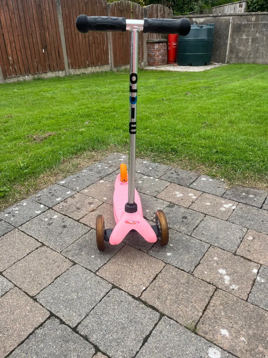 Micro scooter - Image 1