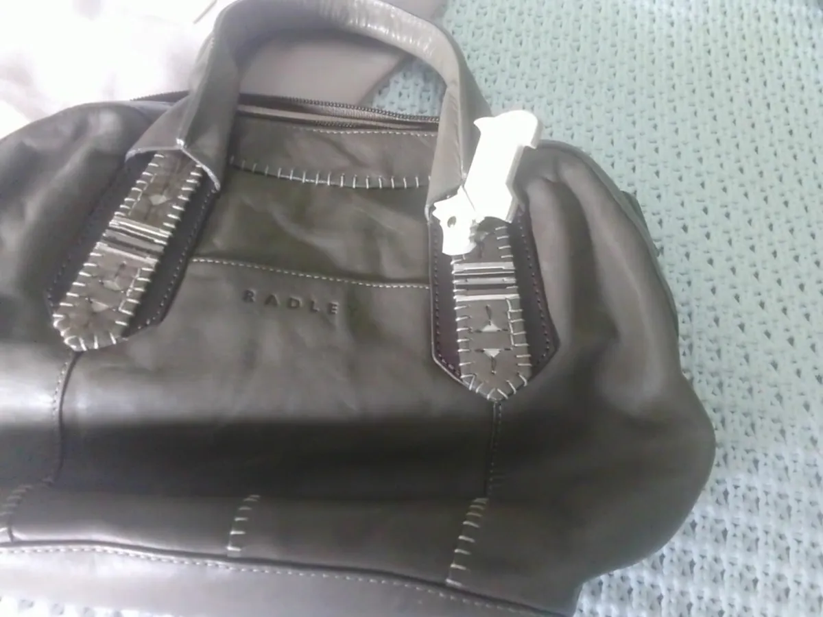 RADLEY BROWN LEATHER  HANDBAG AS NEW - Image 1