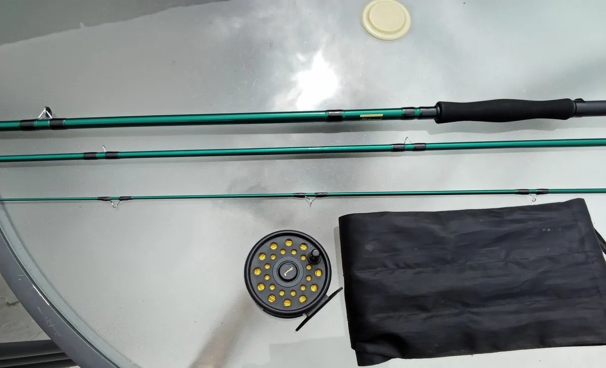 Fly Fishing Rod, Reel and Fly Line. - Image 2