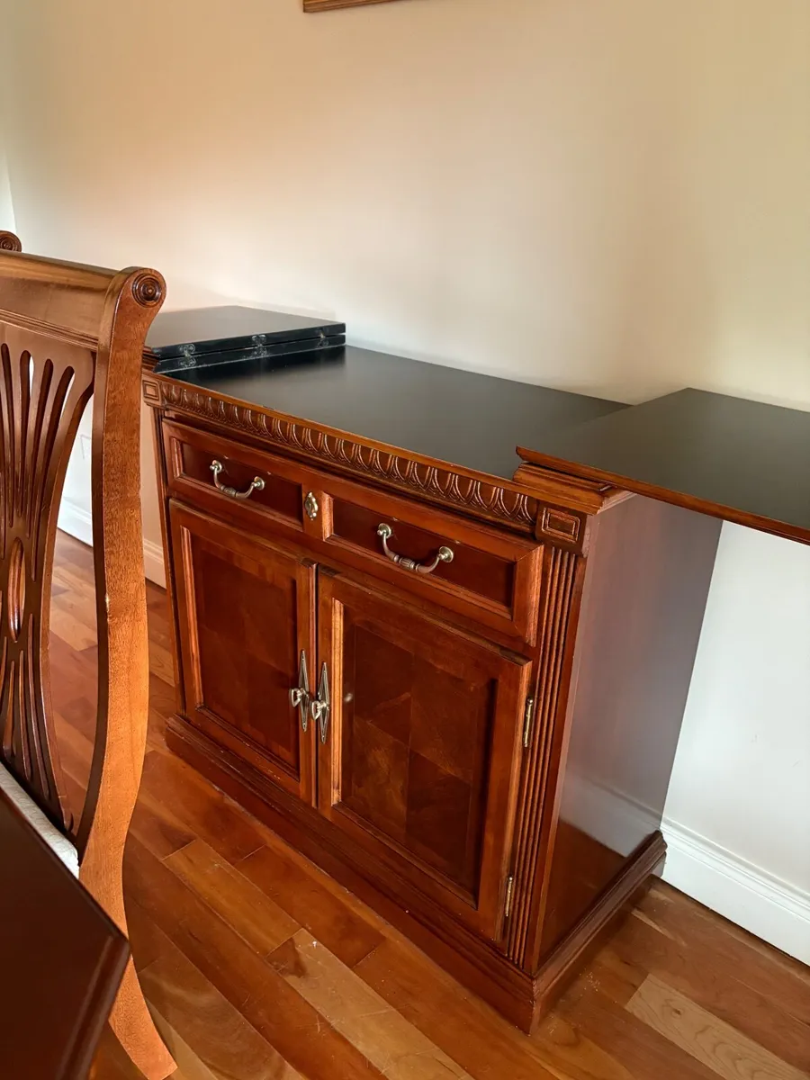 Dining room table and chairs - Image 4