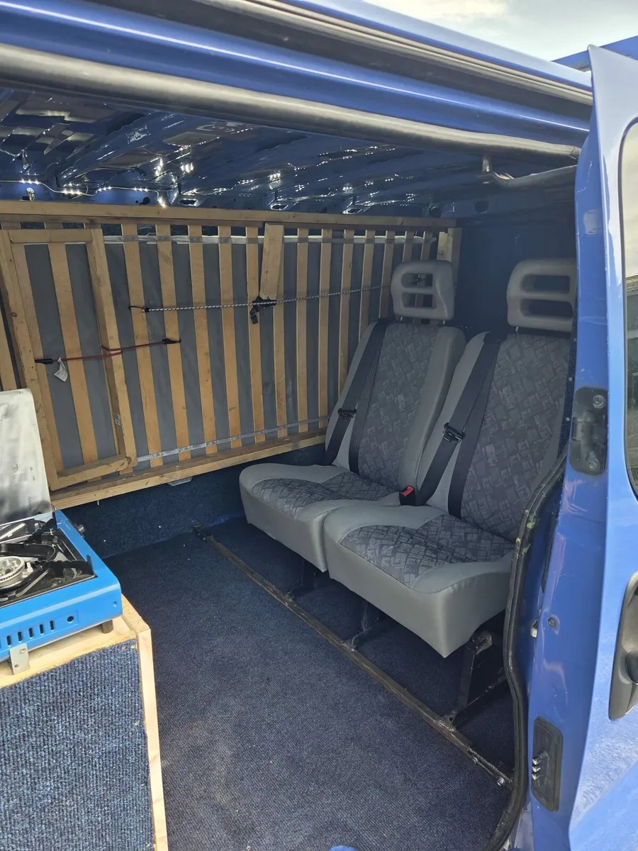 05 OPEL VIVARO 1.9D - Image 4