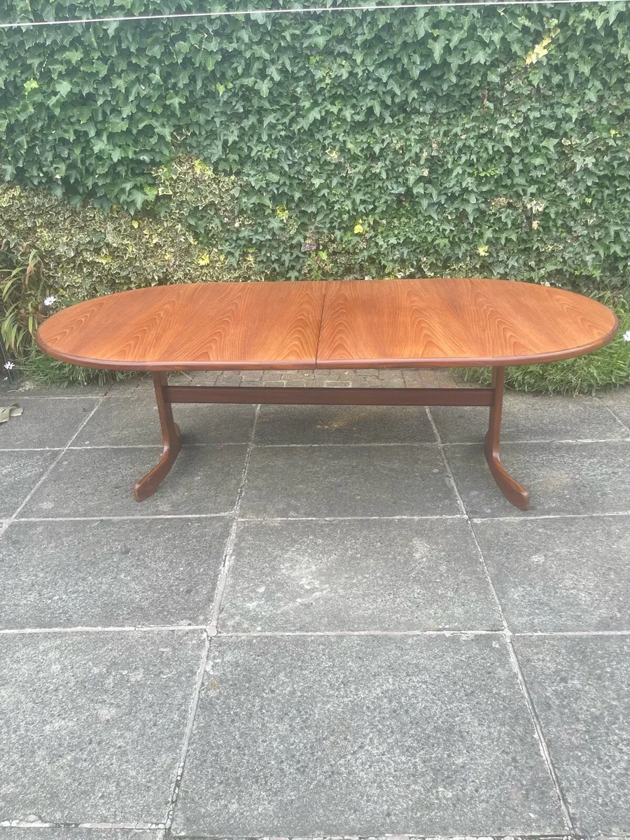 Mid century dining - Image 4