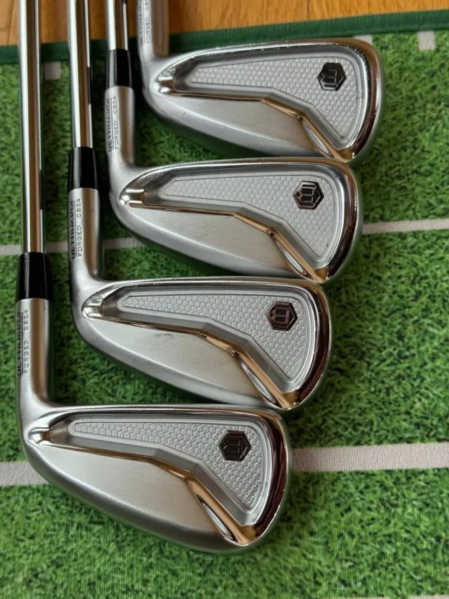 Bettinardi CB24 forged 4-PW. DG mid100 stiff shaft - Image 3