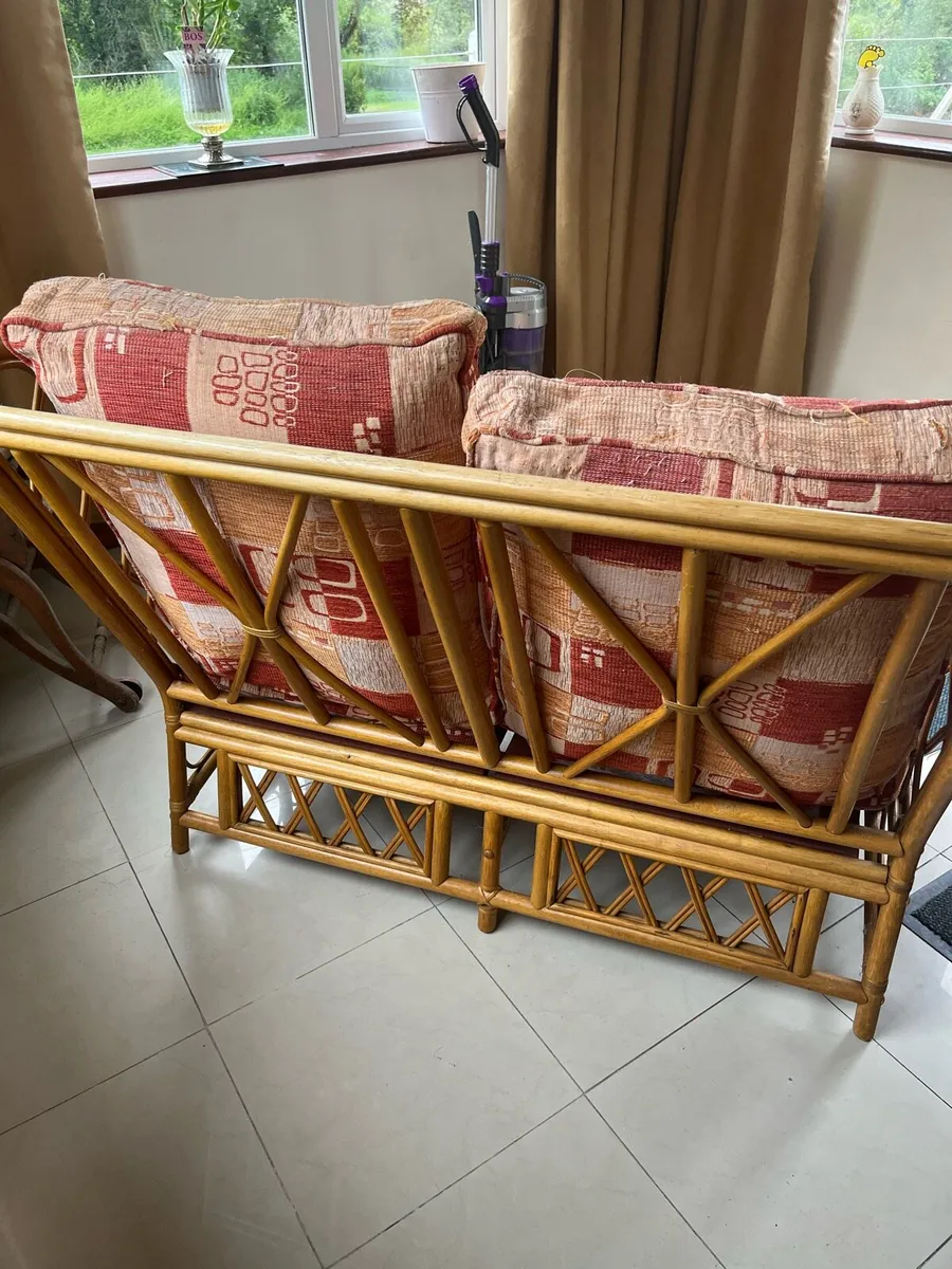 Wicker 2 seater - Image 2