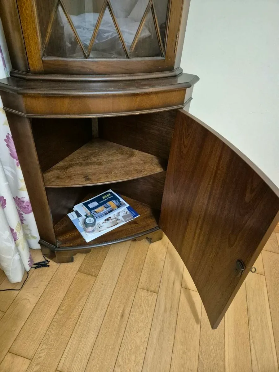Corner Unit - Image 2