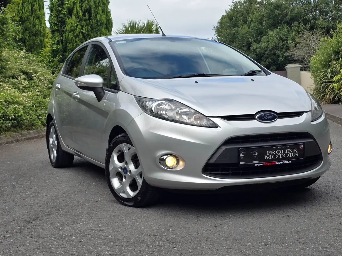 FORD FIESTA 1.25 ZETEC LIKE NEW - Image 3