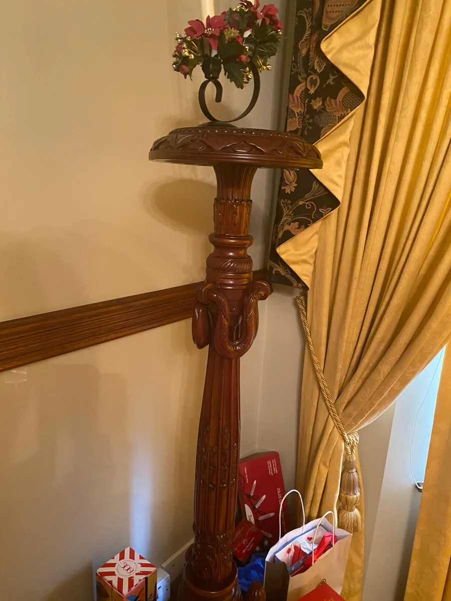 Plant stand