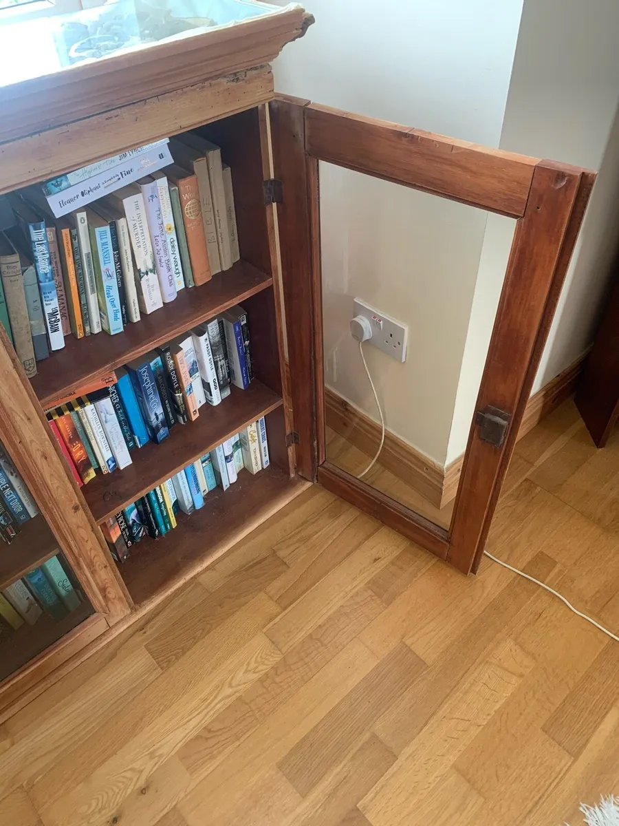 Pine book case - Image 3