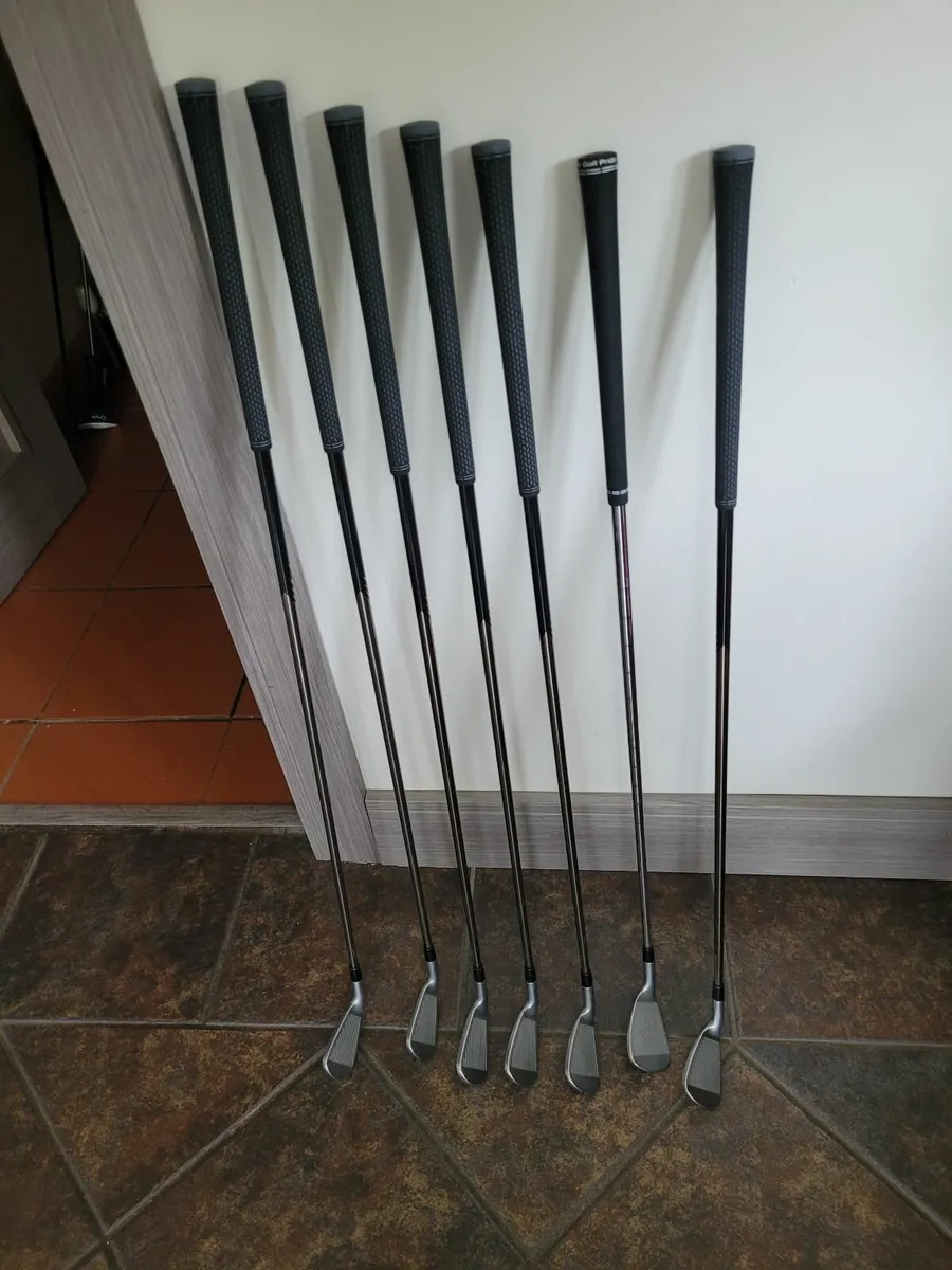 Srixon ZX4 Graphite Irons - Image 4