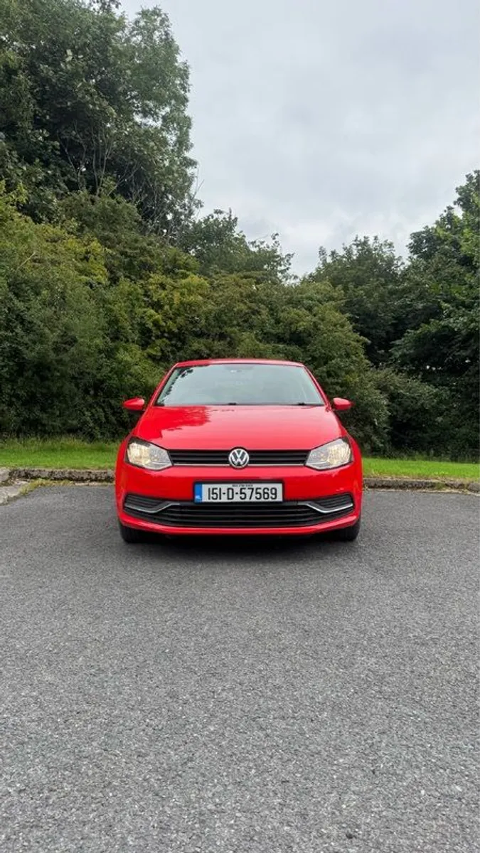 2015 Volkswagen Polo - Image 2