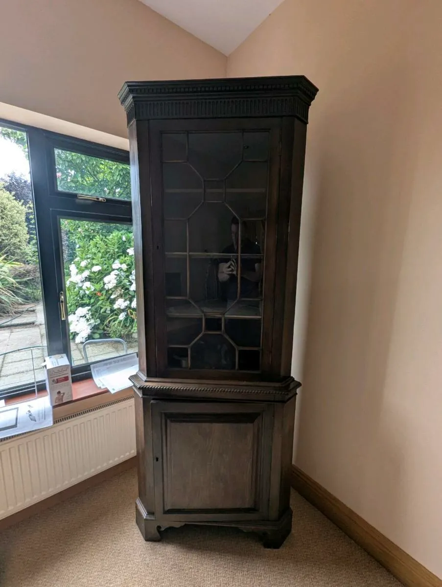 Corner Unit - Image 1