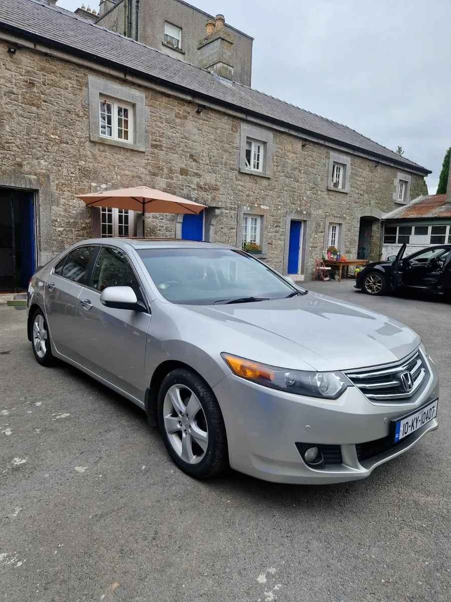 Honda Accord 2.2d - Image 1
