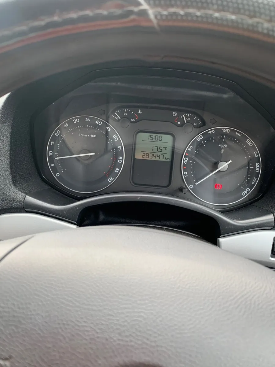 Skoda Octavia 2006 - Image 2