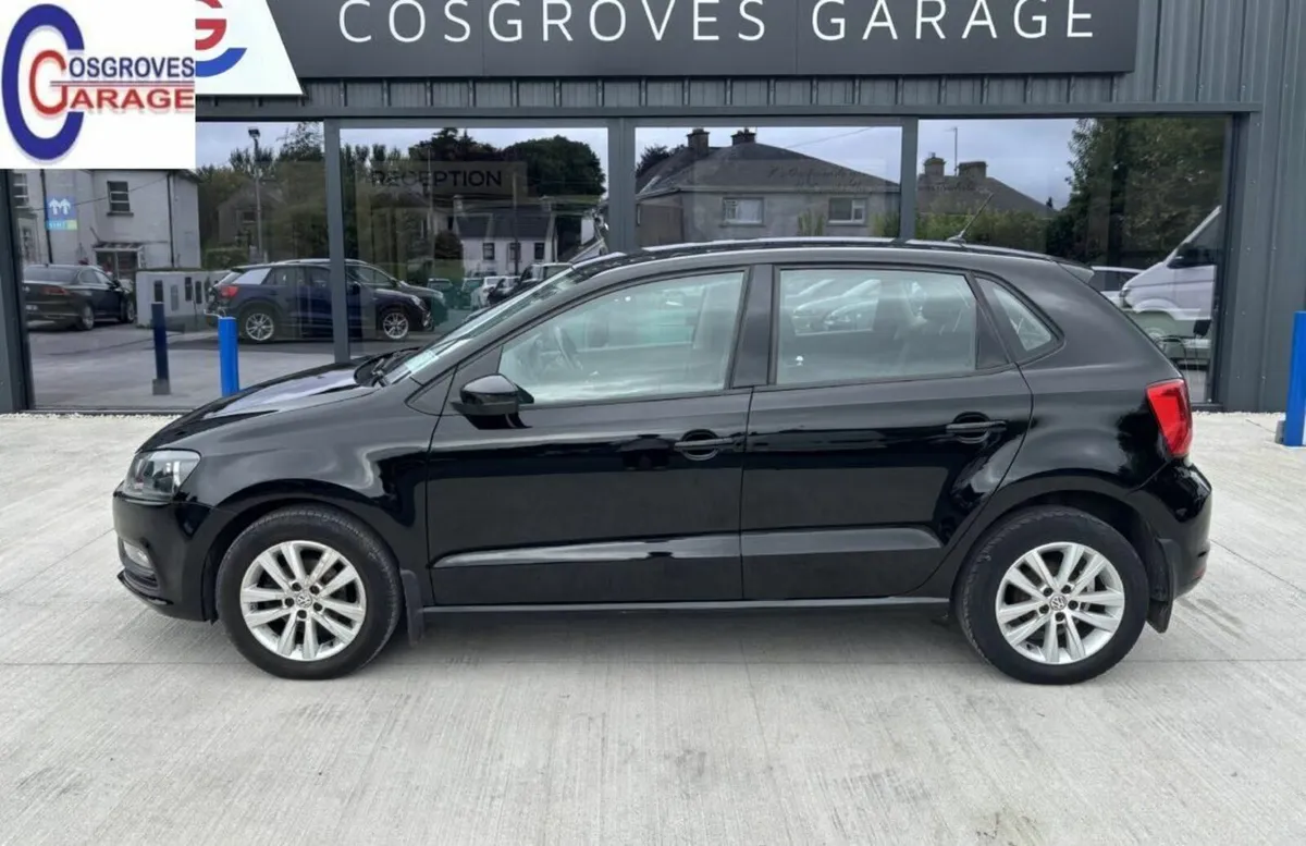 Volkswagen Polo 2016 - Image 2