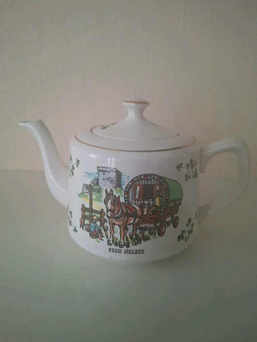 Carraigaline Small Teapot - Image 1