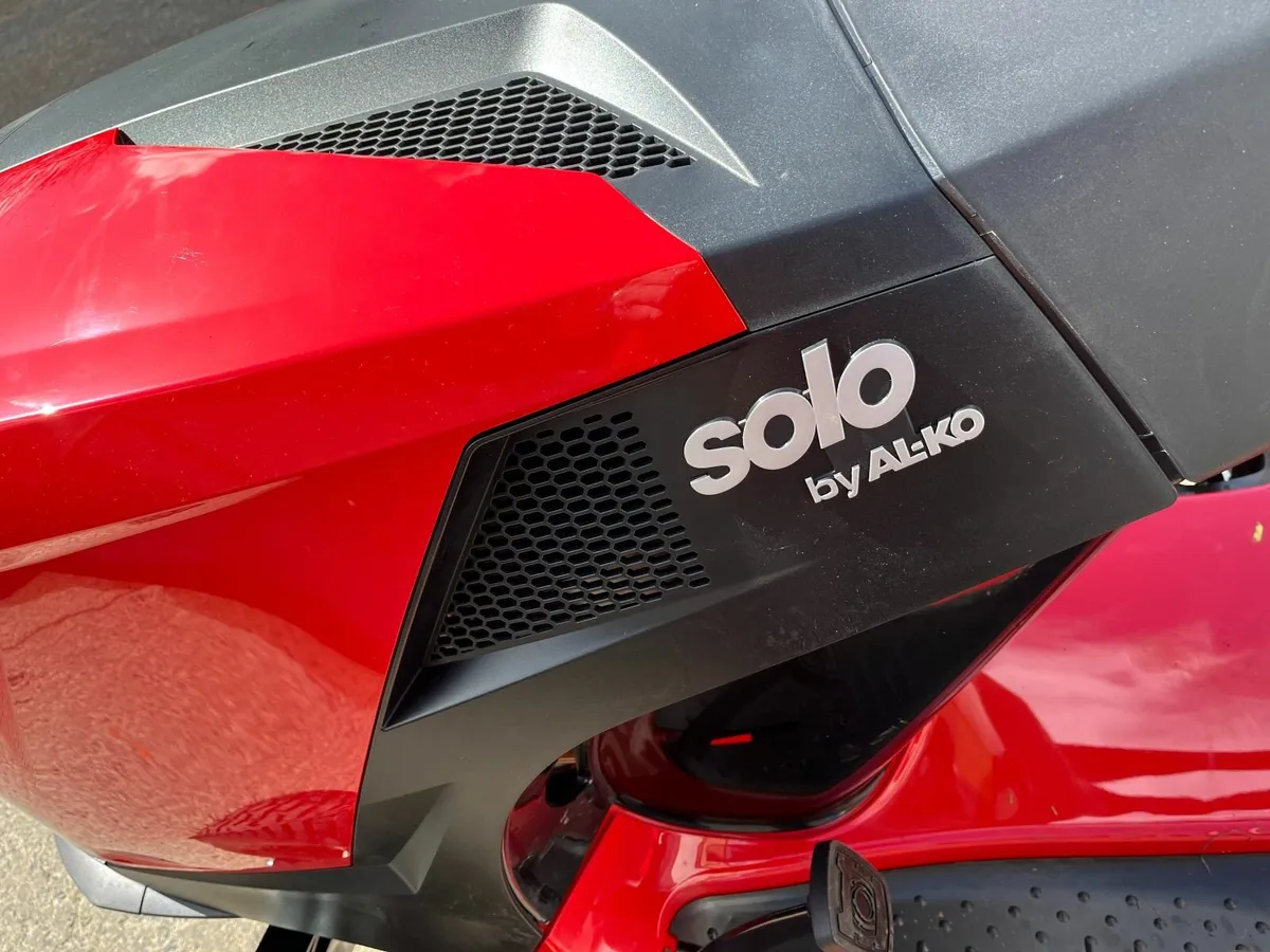 AL KO SOLO LAWNMOWER  T16 103 HD V2 - Image 3