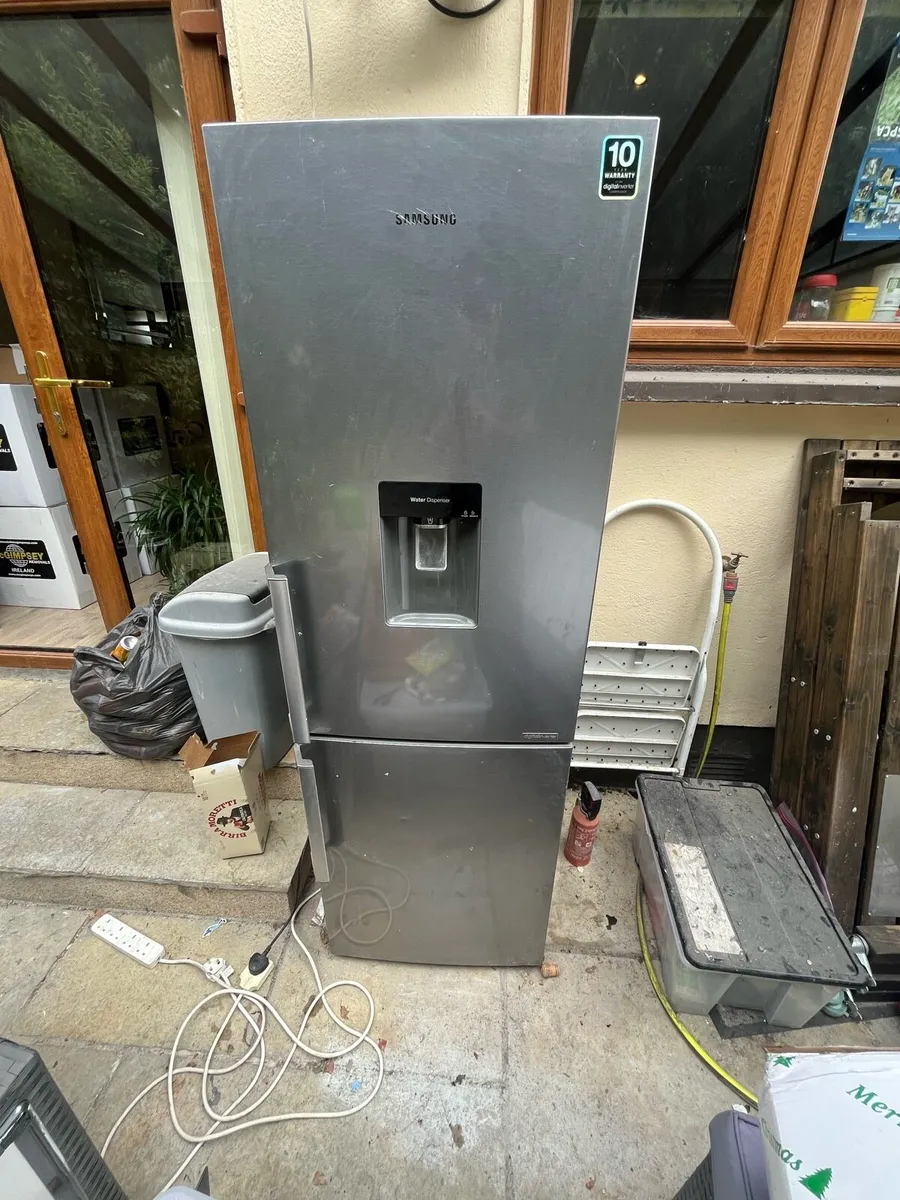 Samsung Fridge Freezer - Image 1