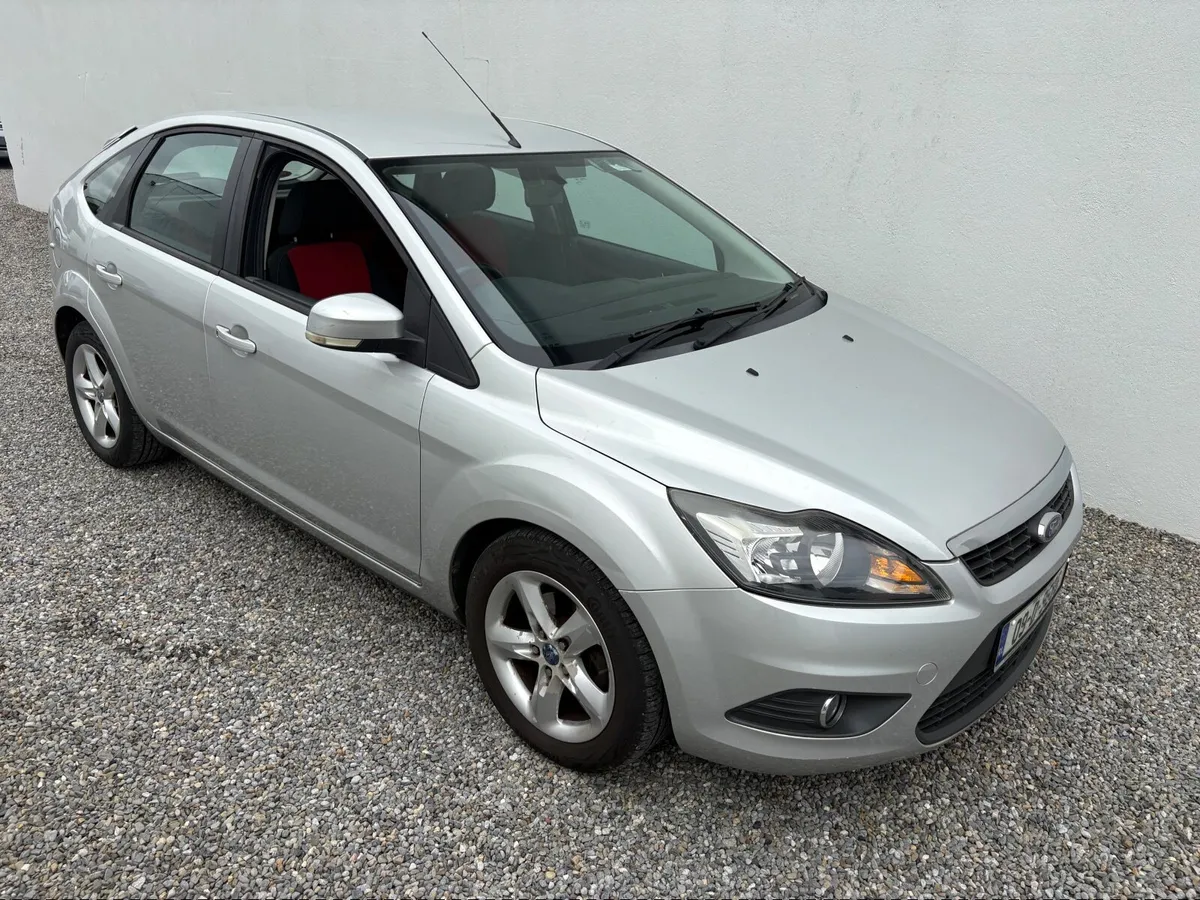 Ford Focus 2009 - Image 1