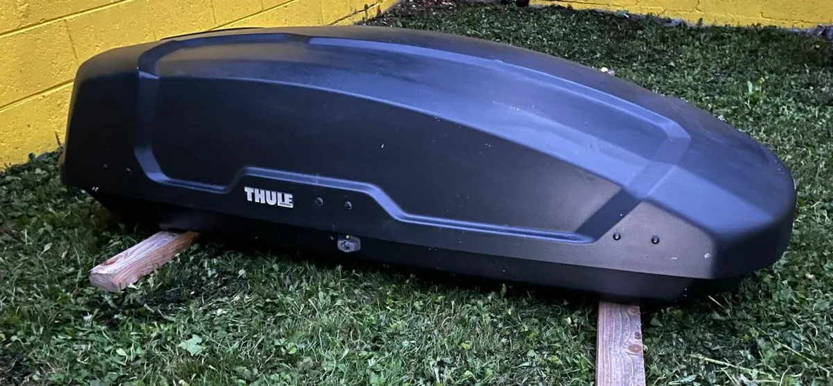 Thule roof box - med size - Image 1