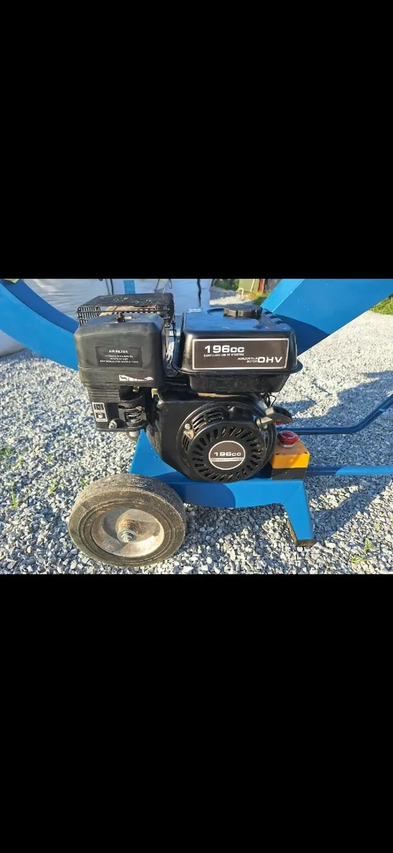 GARDEN SHREDDER / WOOD CHIPPER - Image 4