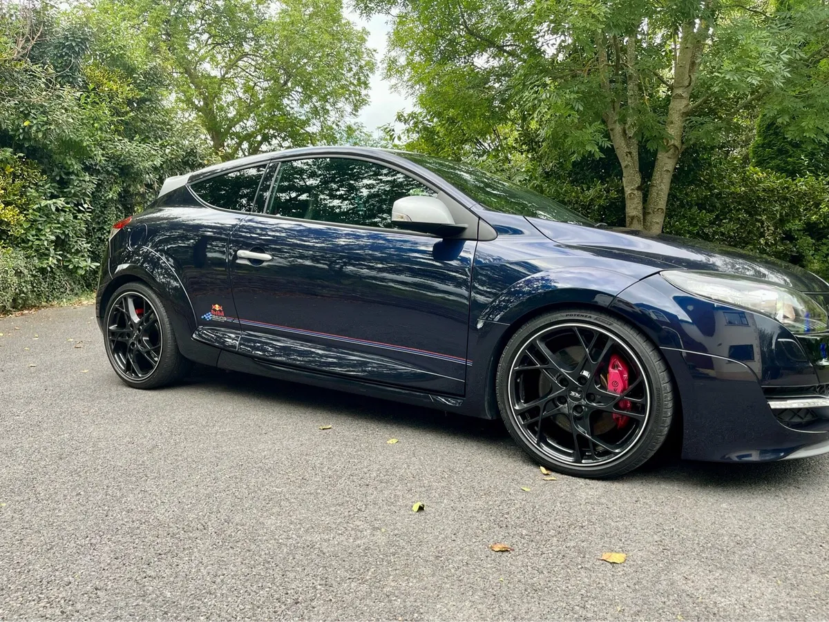 Renault Megane RS265 REDBULL Edition *1 of 29* - Image 2