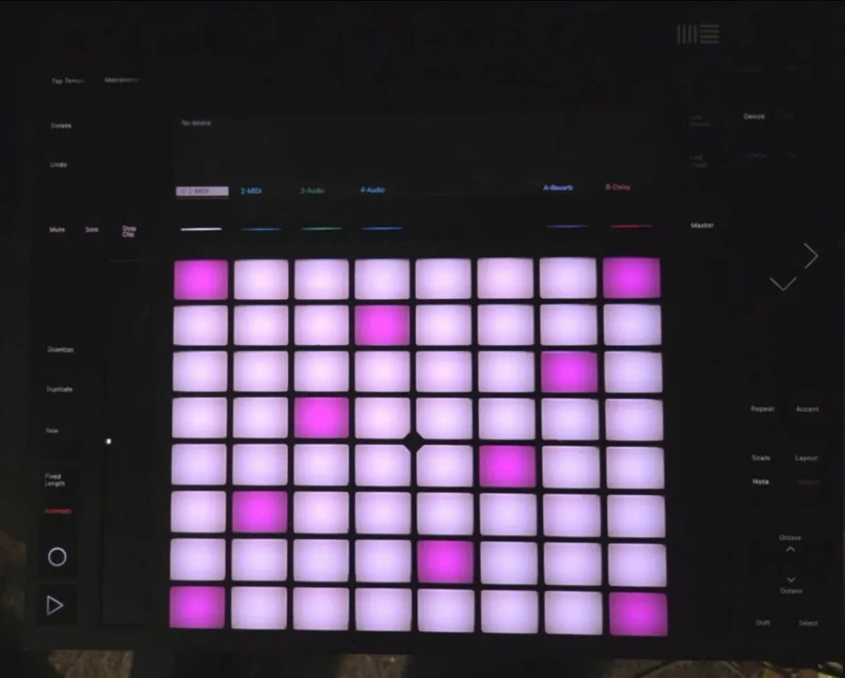 Ableton Push 2 - Midi Controller [NO CABLES] - Image 1
