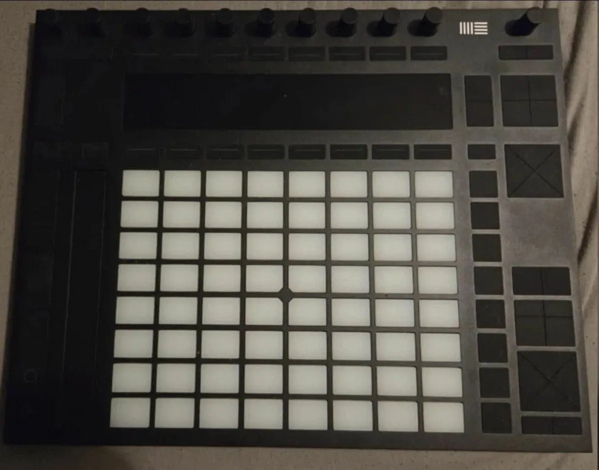 Ableton Push 2 - Midi Controller [NO CABLES] - Image 4