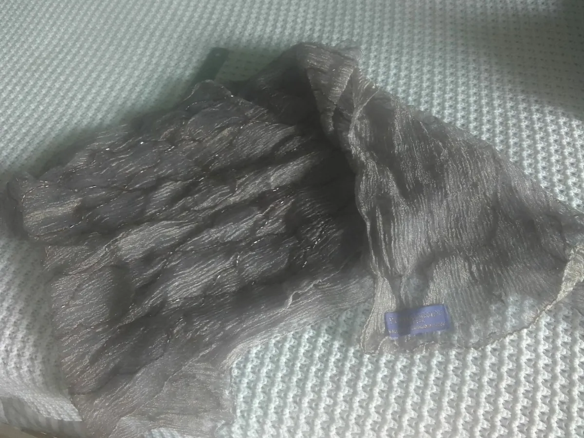 PENTHALIGON'S SILK GREY / MAUVE BEADED SCARF - Image 1