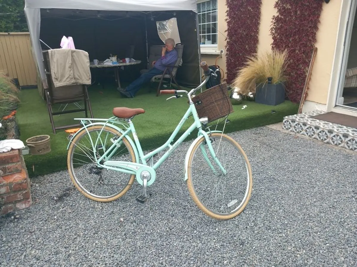 Pendleton somerby ladies bike - Image 1