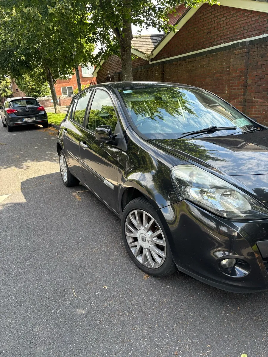 Renault Clio 1.5 dsl - Image 2