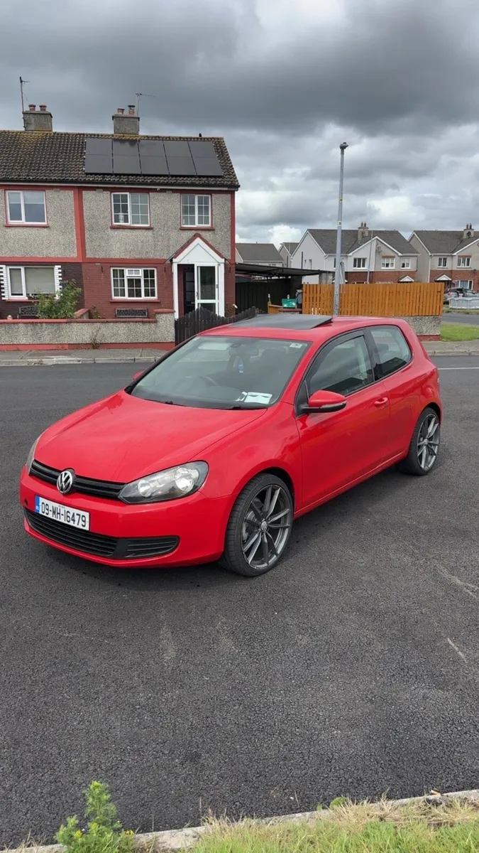 1.6 diesel sunroof golf - Image 1